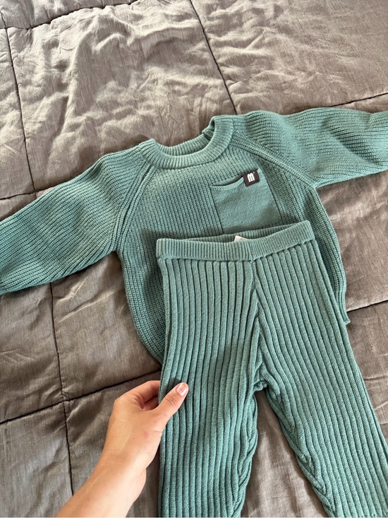 SHEIN Other - BABY SWEATER SET